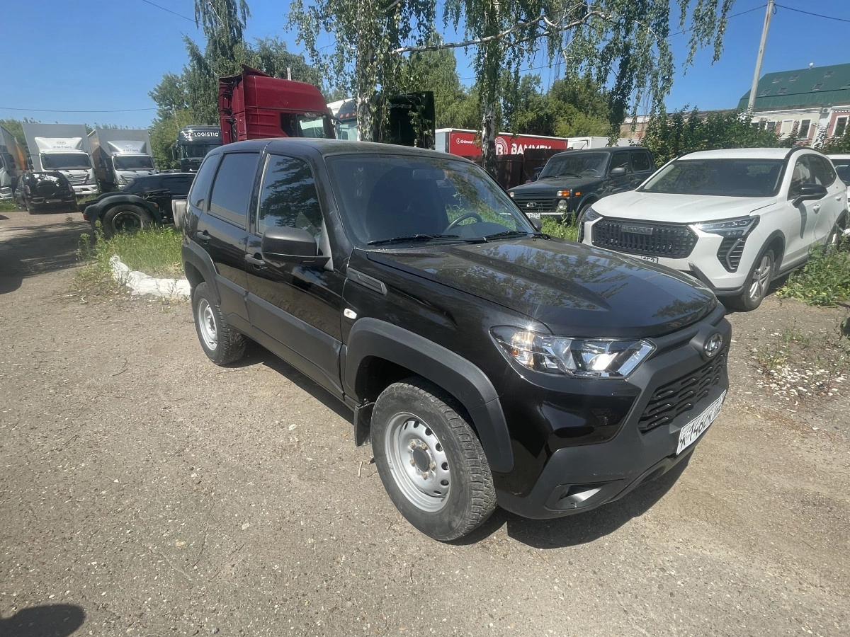 Lada Niva - фото 1