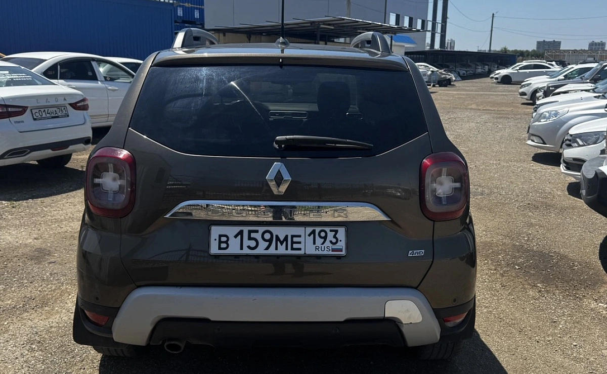 RENAULT Duster