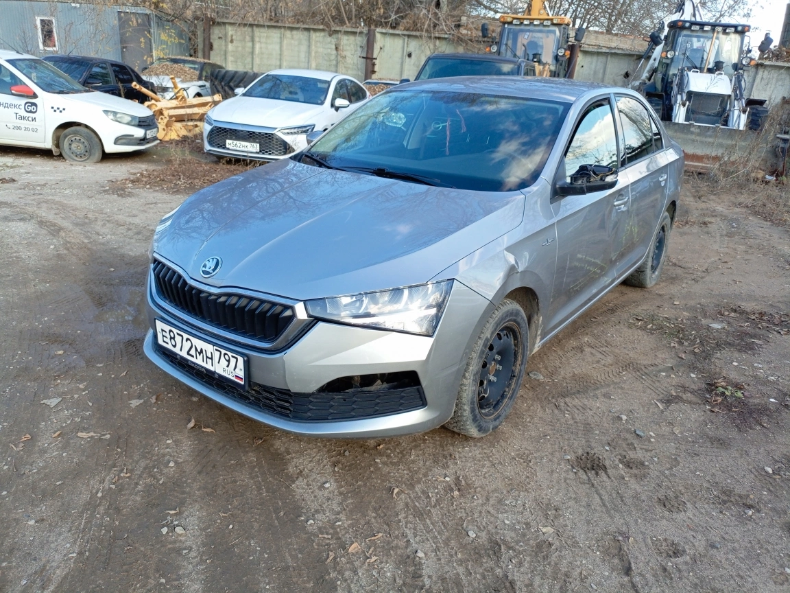 Skoda Rapid - фото 3