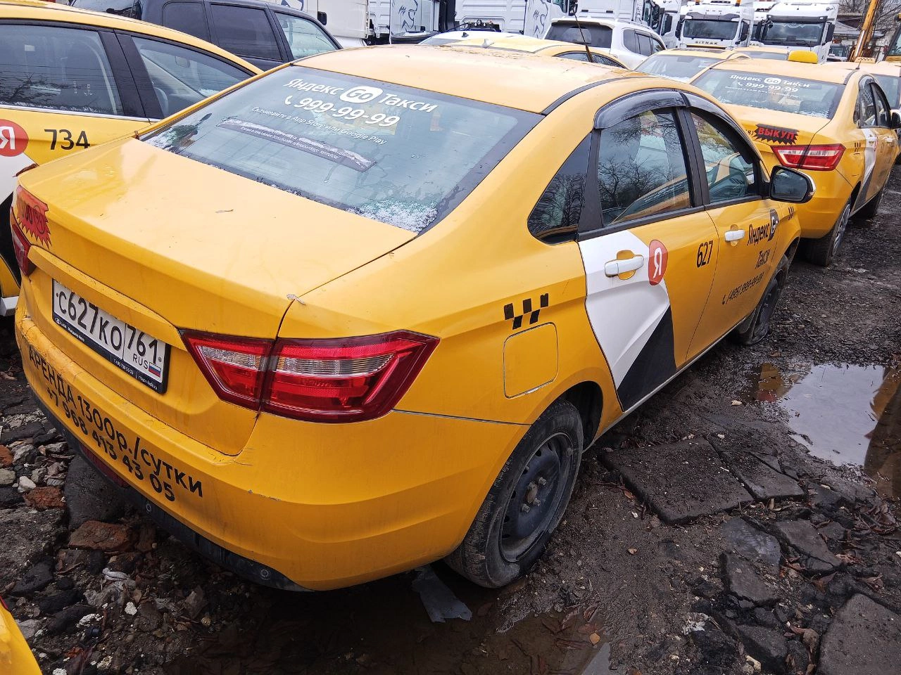 Lada Vesta - фото 4