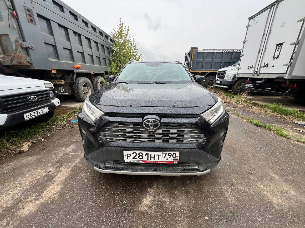 Toyota RAV 4 - фото 2