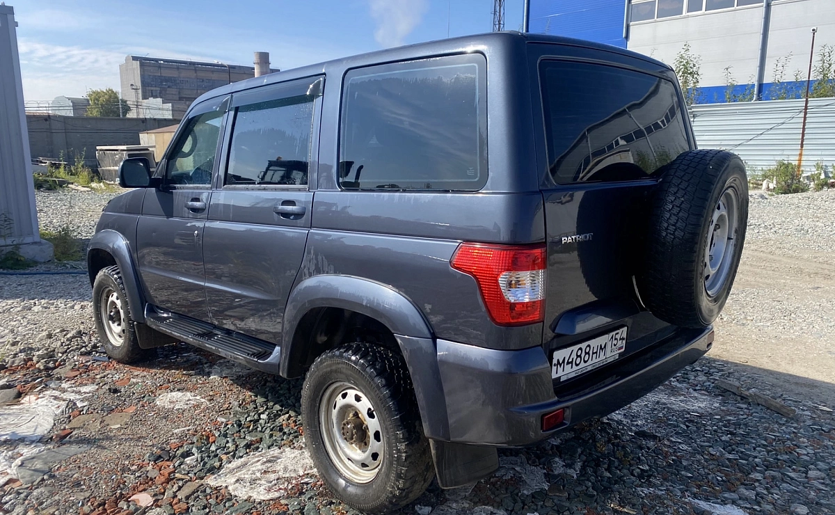 УАЗ Patriot