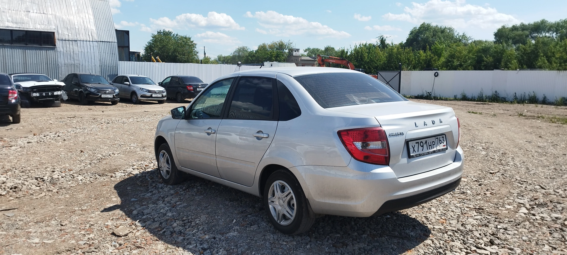 Lada Granta - фото 5