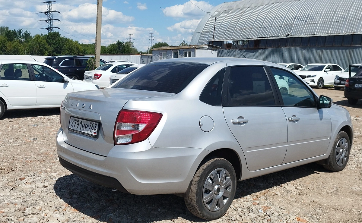 LADA Granta Седан