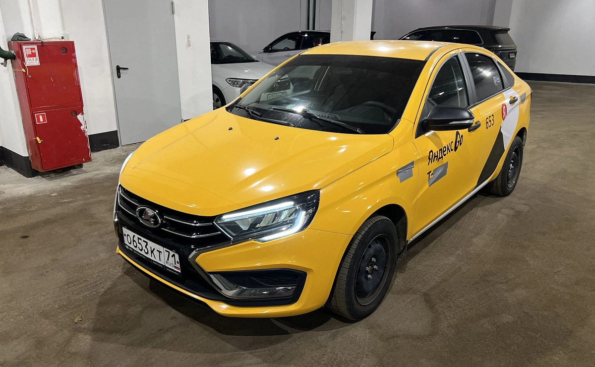 LADA Vesta