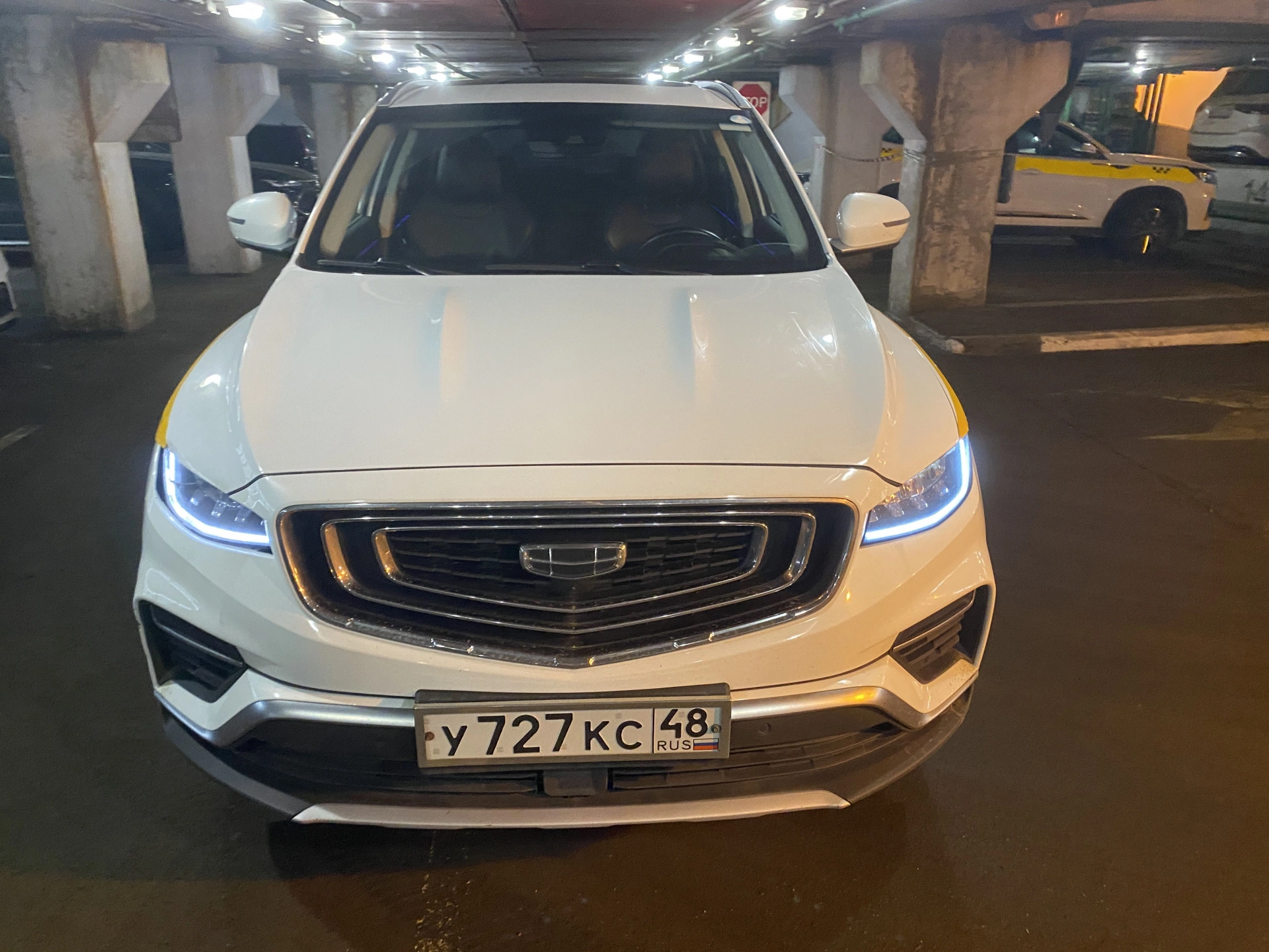 Geely Atlas Pro - фото 2