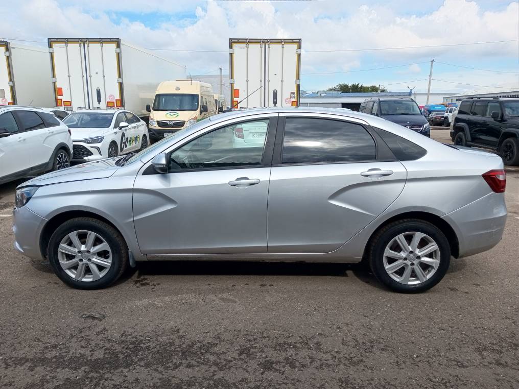 Lada Vesta - фото 4
