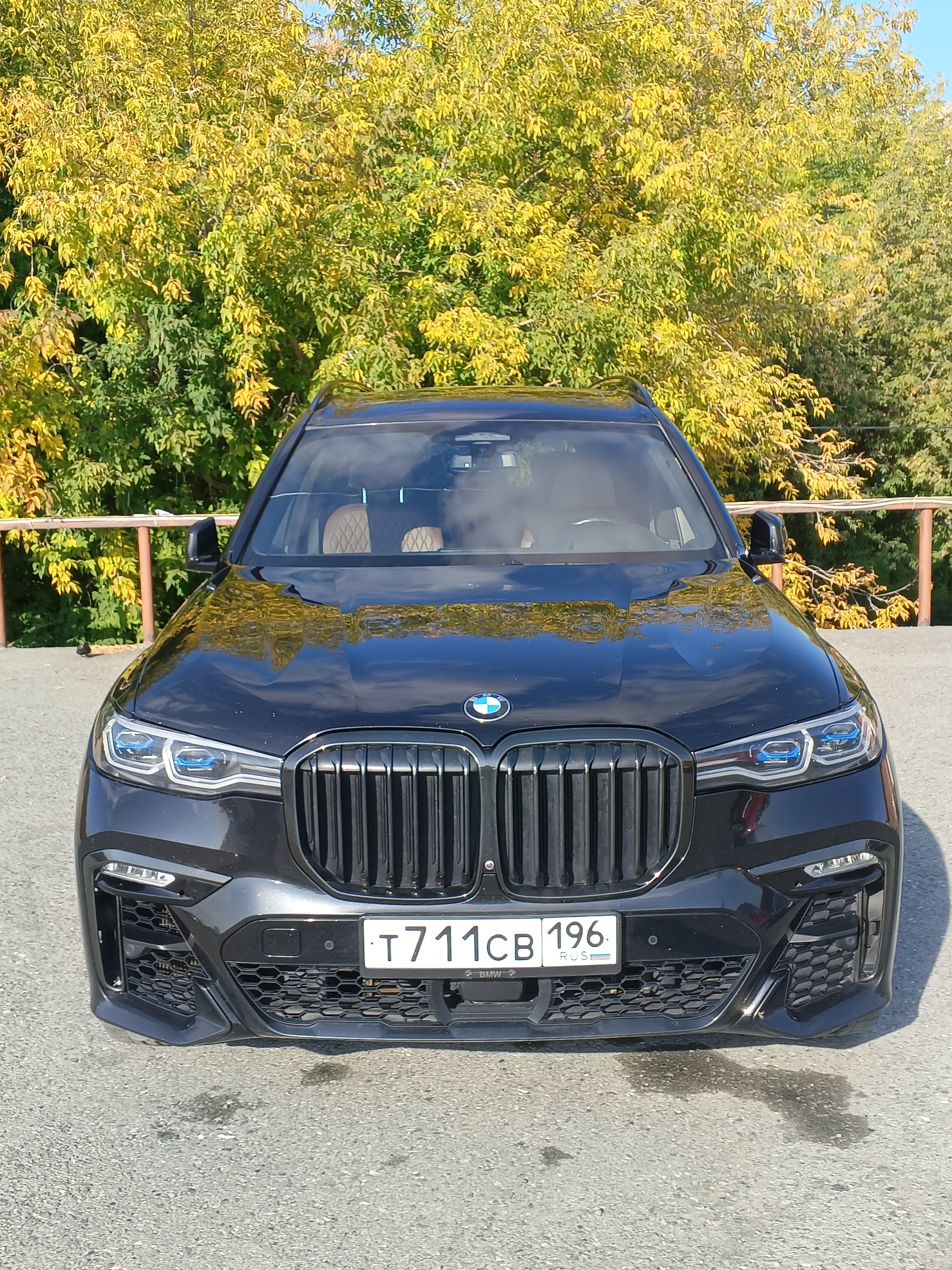 BMW X7 - фото 2
