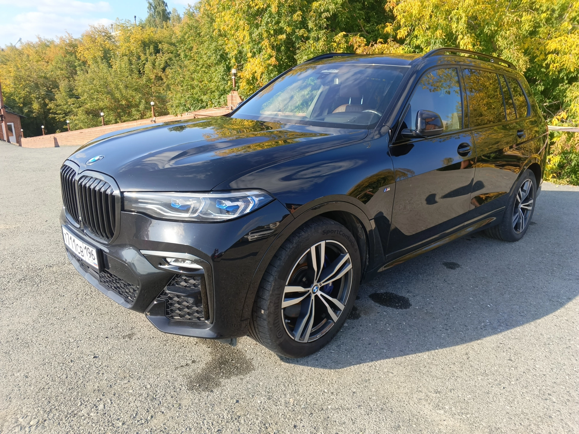 BMW X7 - фото 3