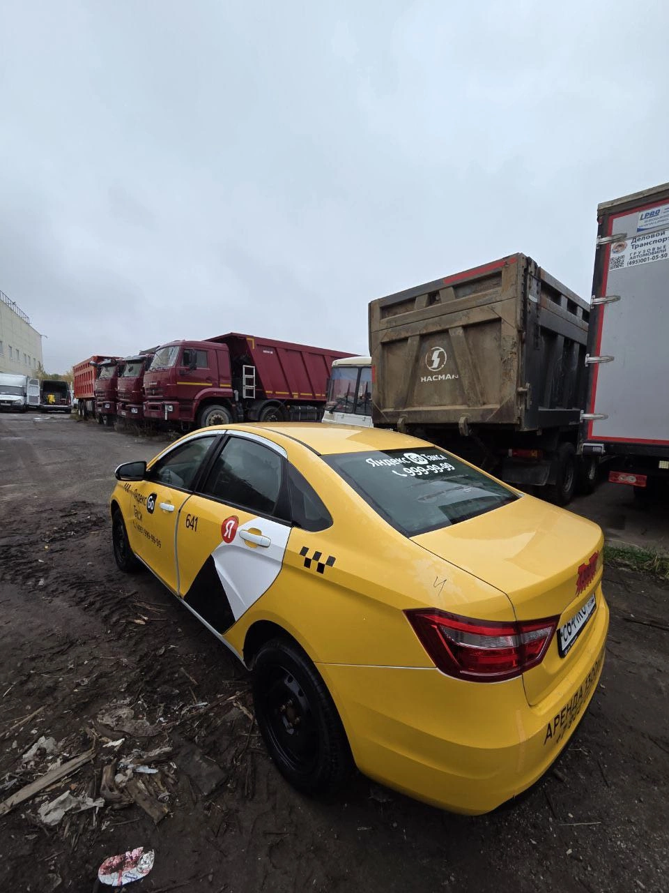 Lada Vesta - фото 4