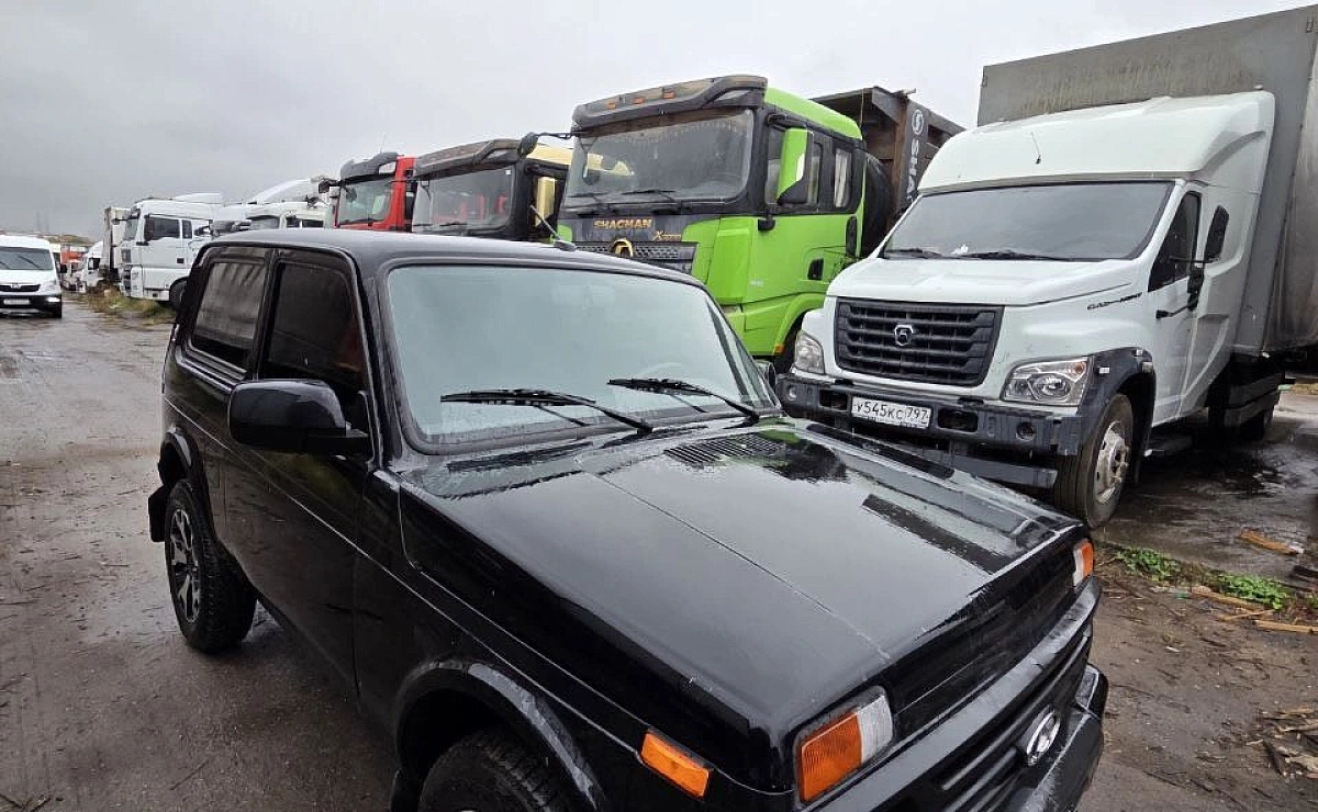 LADA 4x4 Urban (3-дв.)