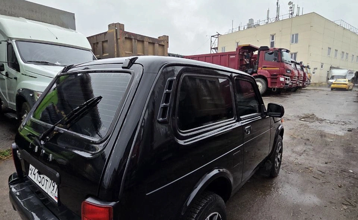 LADA 4x4 Urban (3-дв.)