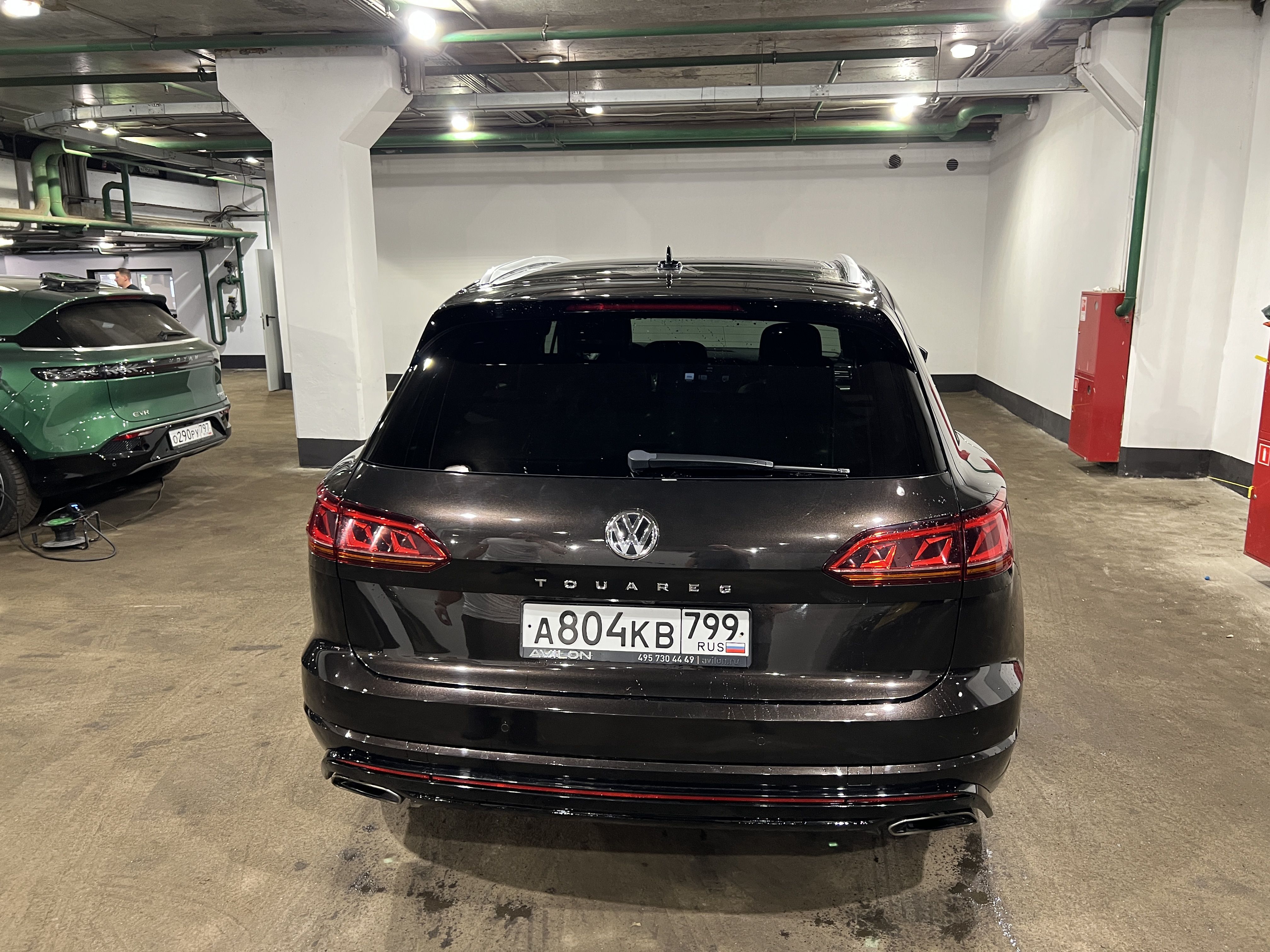 Volkswagen Touareg - фото 5