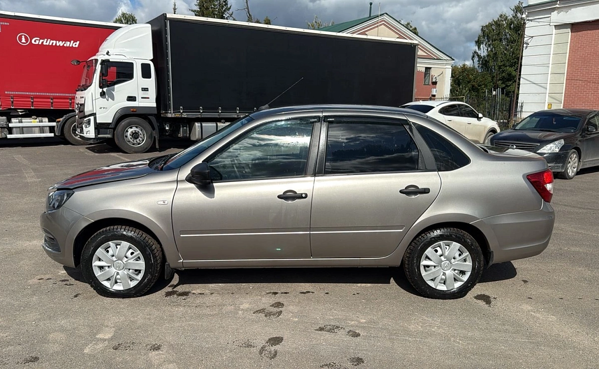 LADA Granta Седан