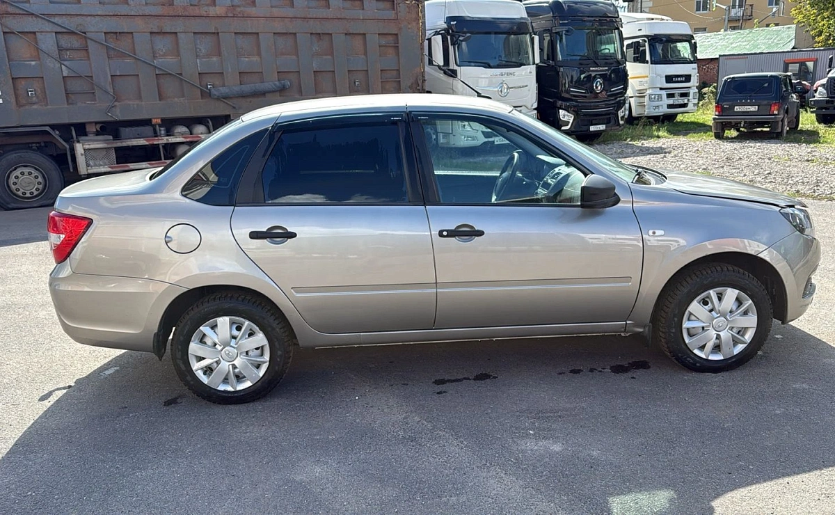 LADA Granta Седан