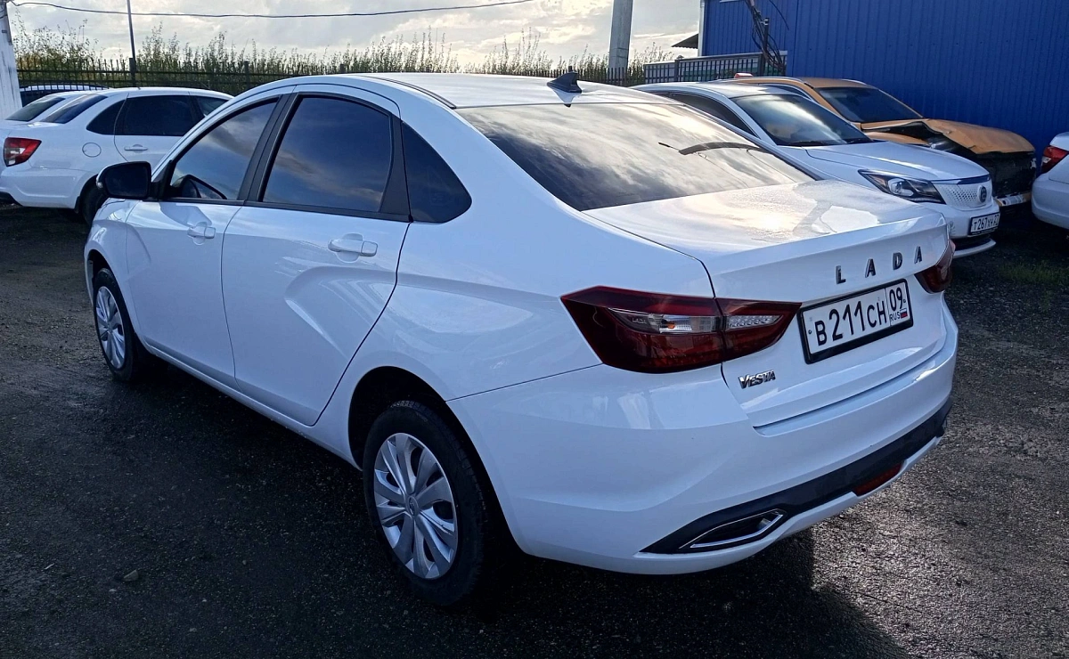 LADA Vesta