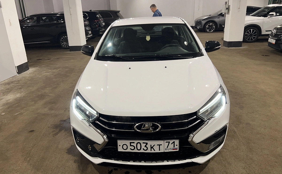 LADA Vesta
