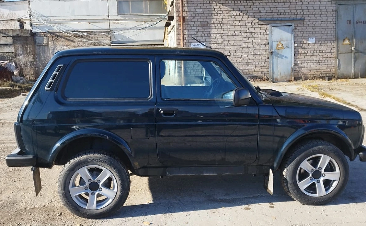 LADA 4x4 (3-дв.)
