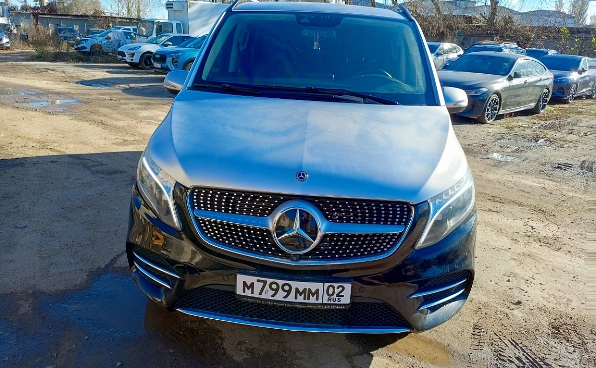 MERCEDES-BENZ V-Class