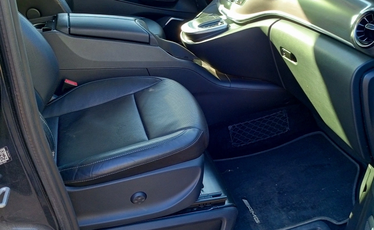 MERCEDES-BENZ V-Class