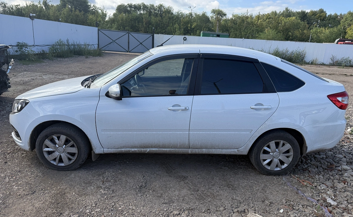 LADA Granta Лифтбек