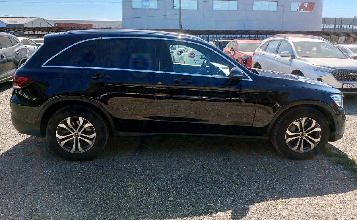 MERCEDES-BENZ GLC-Class