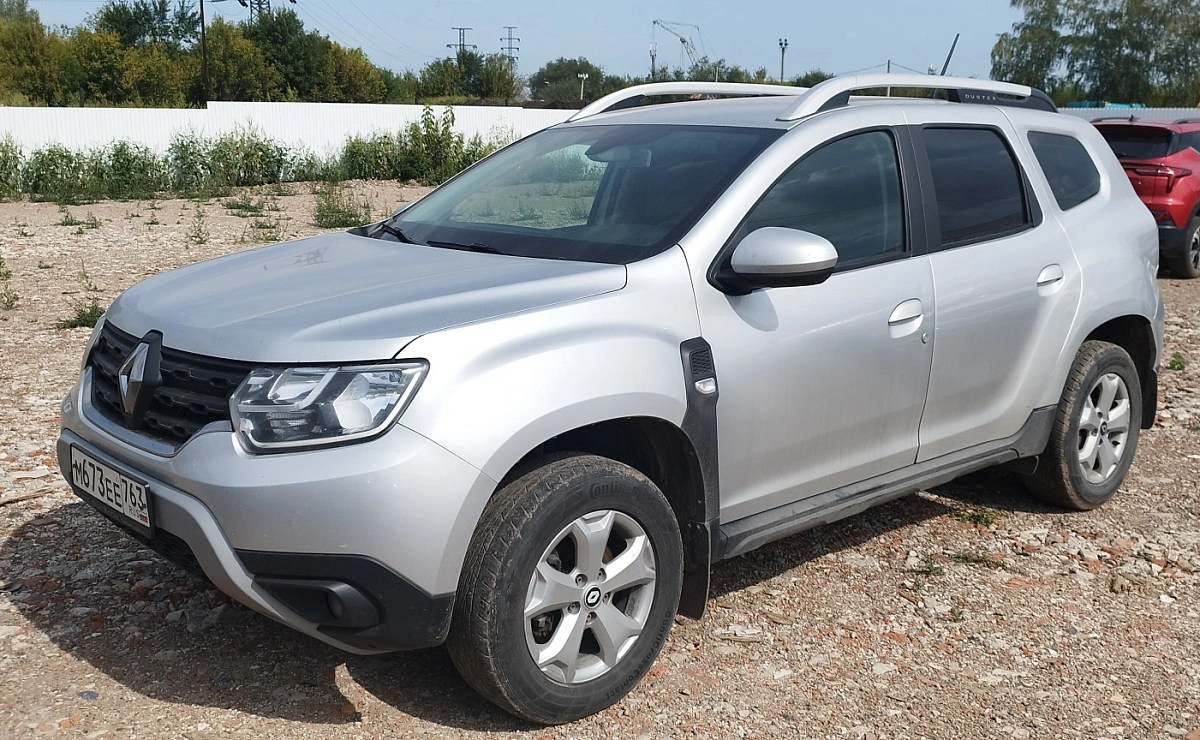 RENAULT Duster