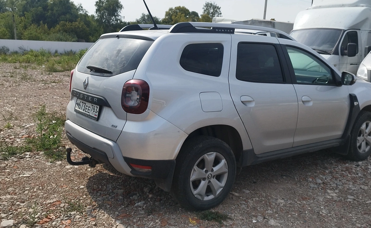 RENAULT Duster