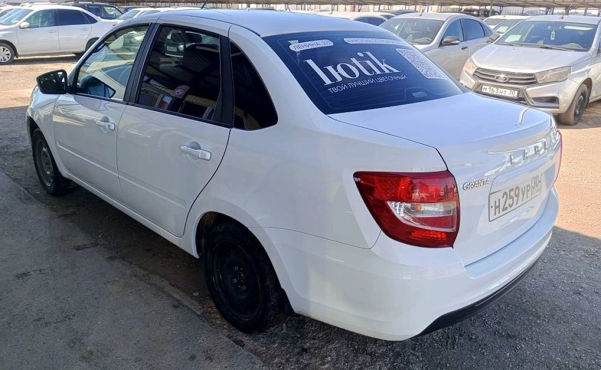 LADA Granta Седан