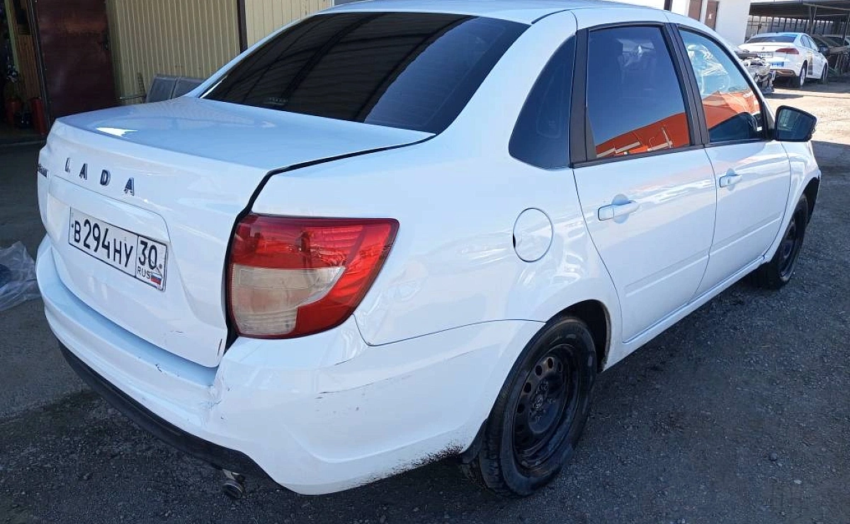 LADA Granta Седан