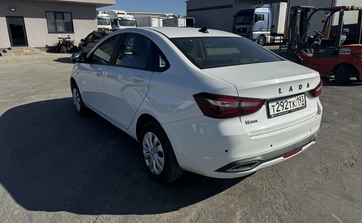 LADA Vesta
