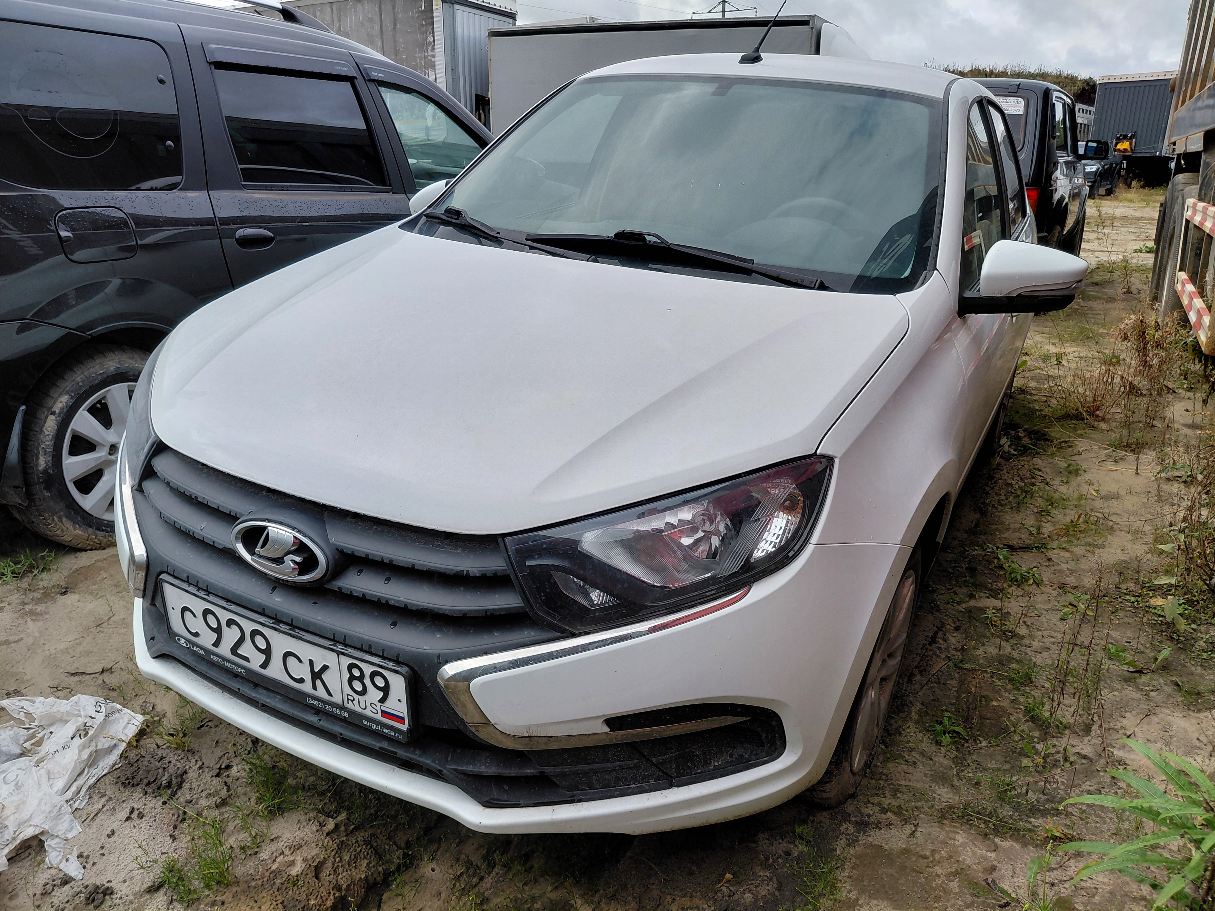 Lada Granta - фото 2