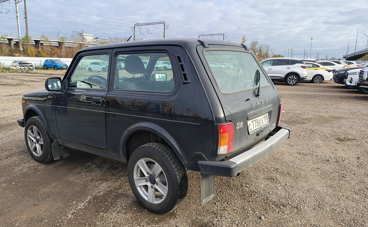 LADA 4x4 (3-дв.)