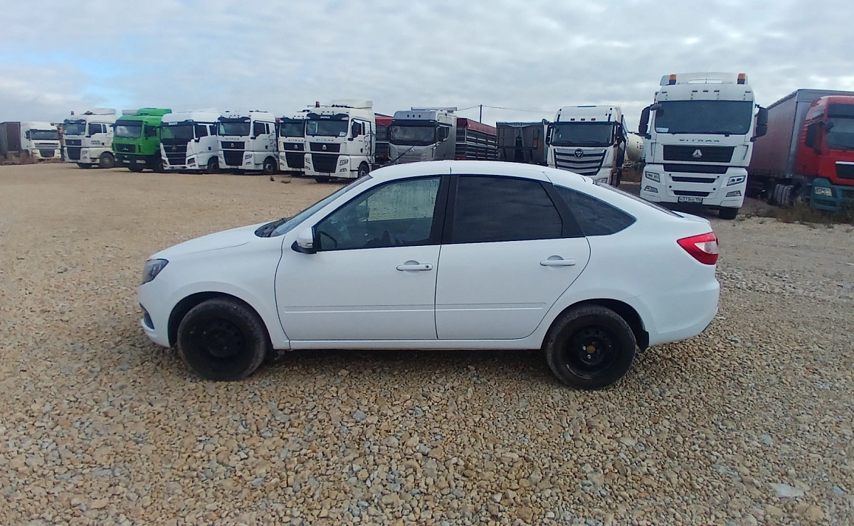 LADA Granta Лифтбек