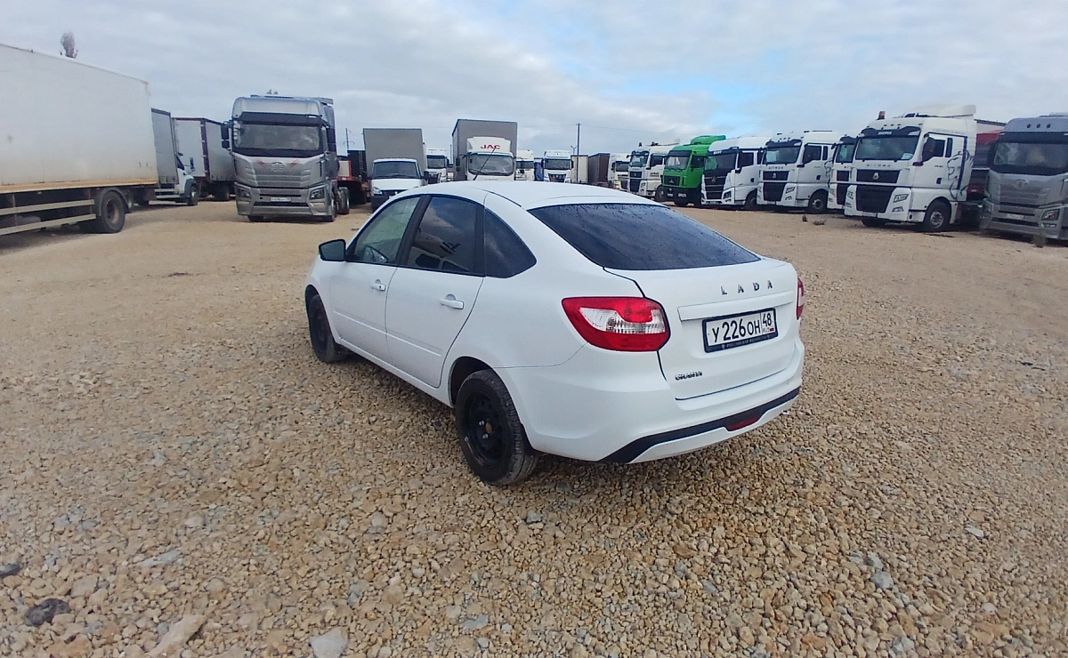 LADA Granta Лифтбек
