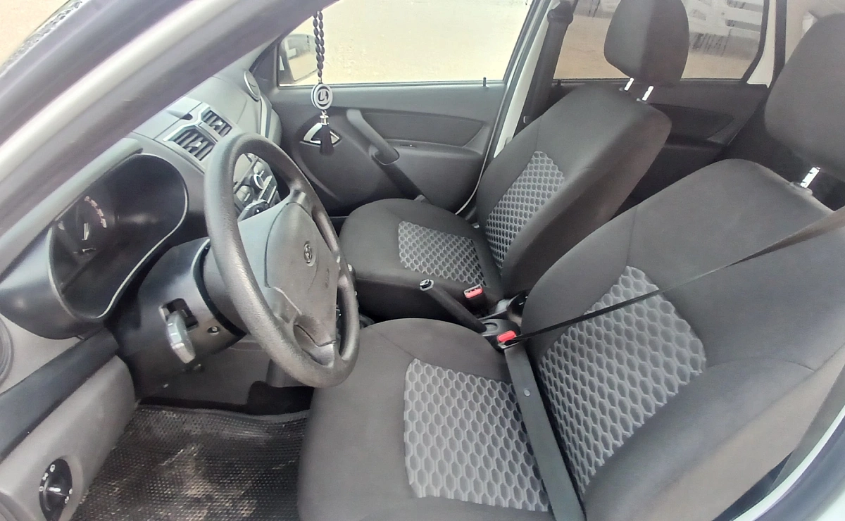 LADA Granta Лифтбек