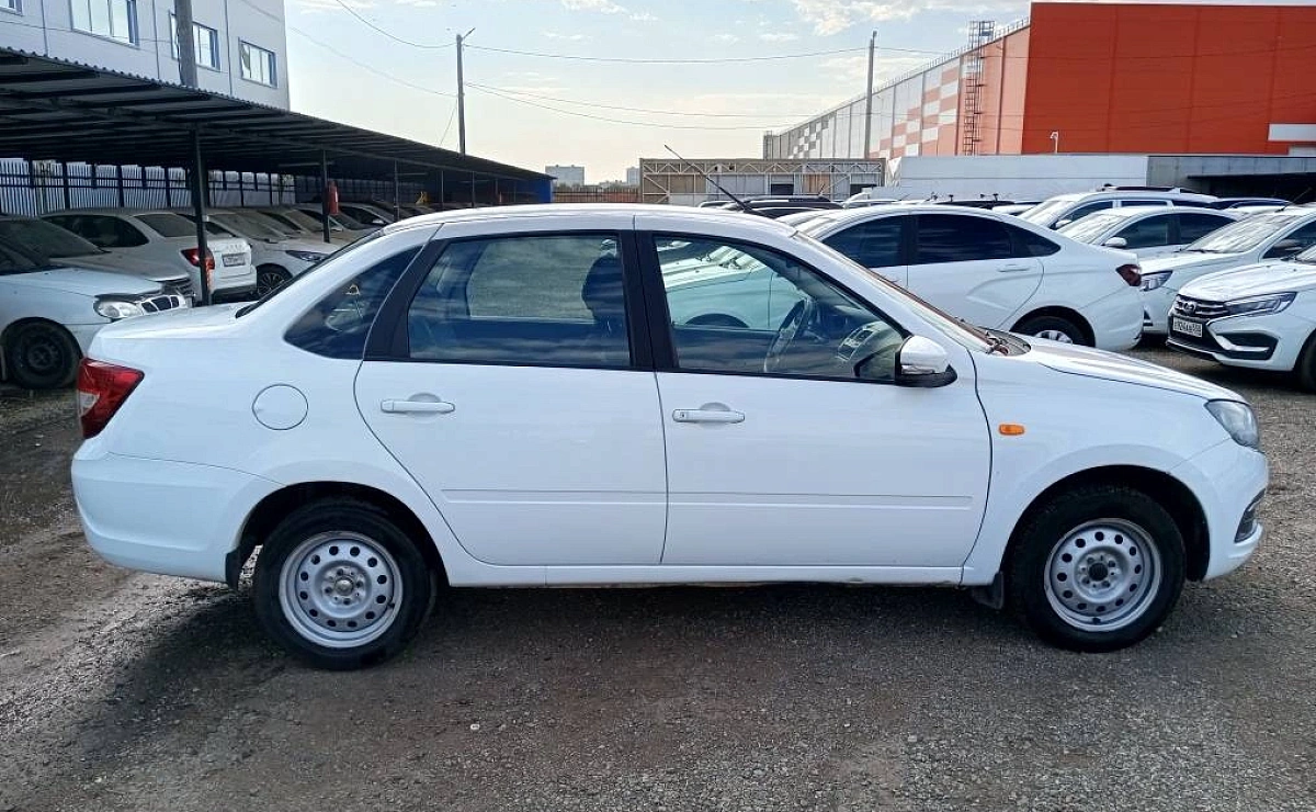 LADA Granta Седан