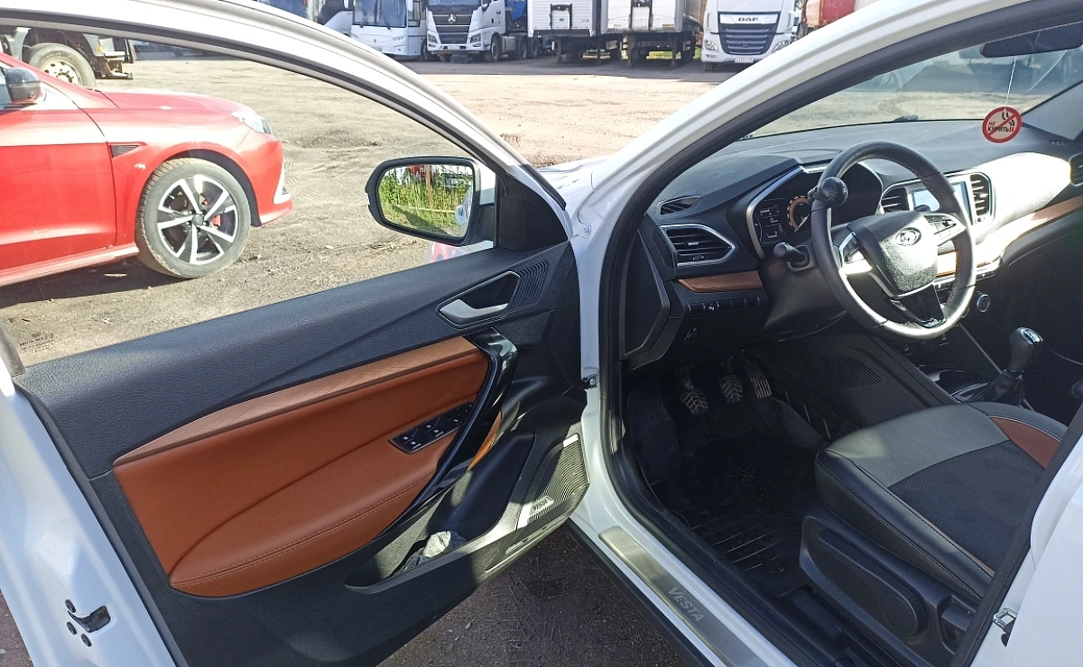 LADA Vesta