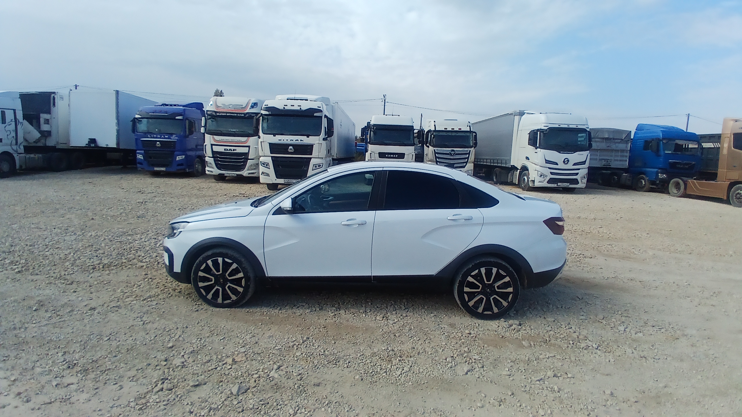 Lada Vesta - фото 4