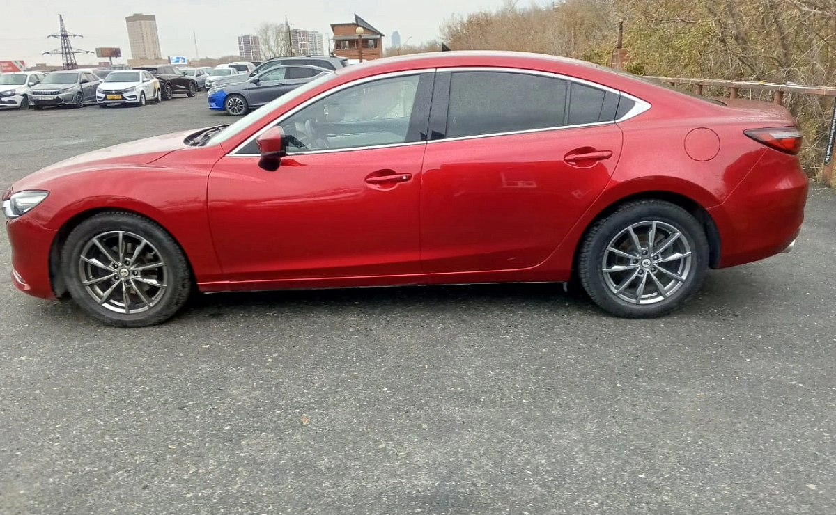 MAZDA 6
