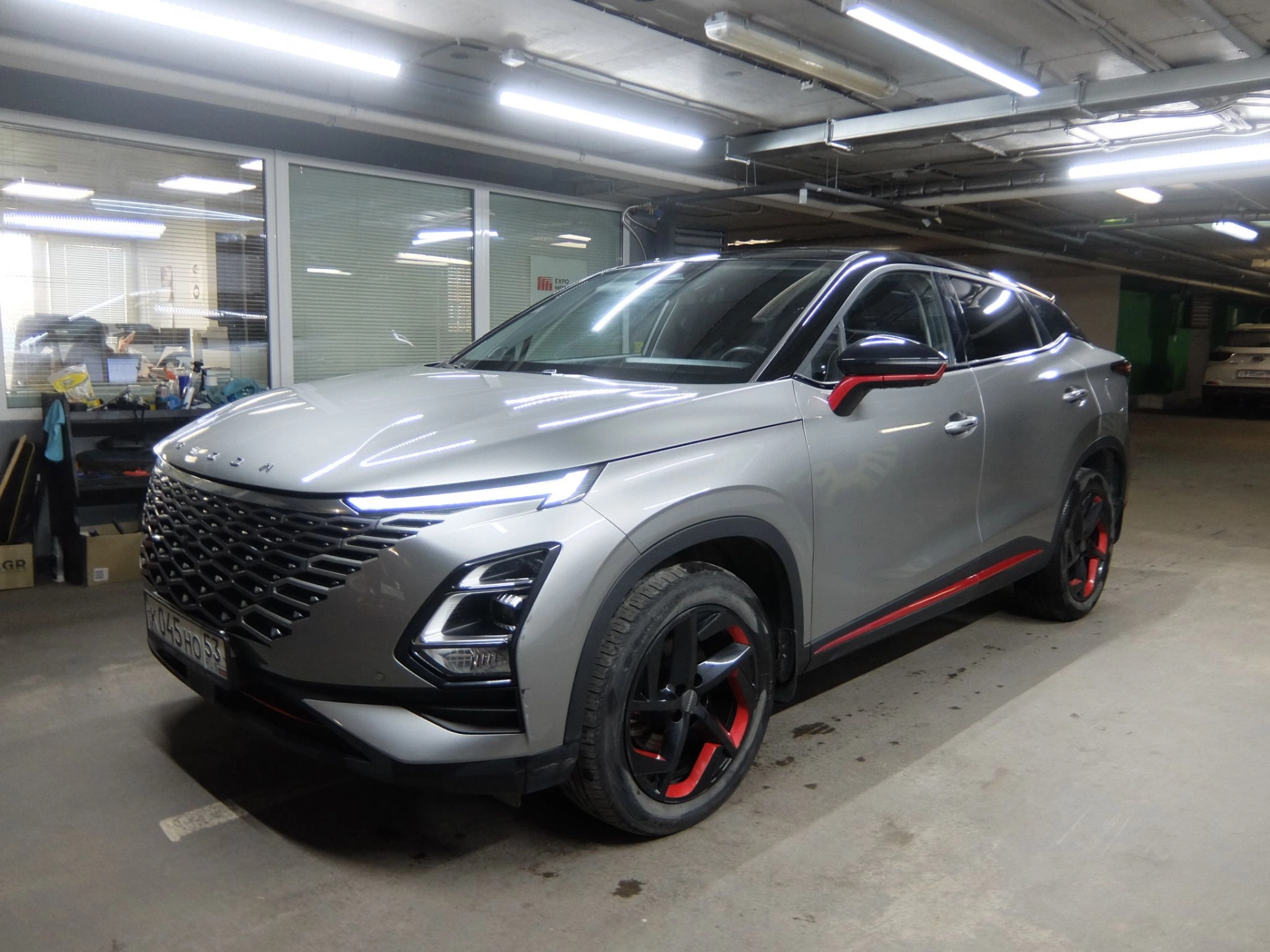 OMODA C5 - фото 2