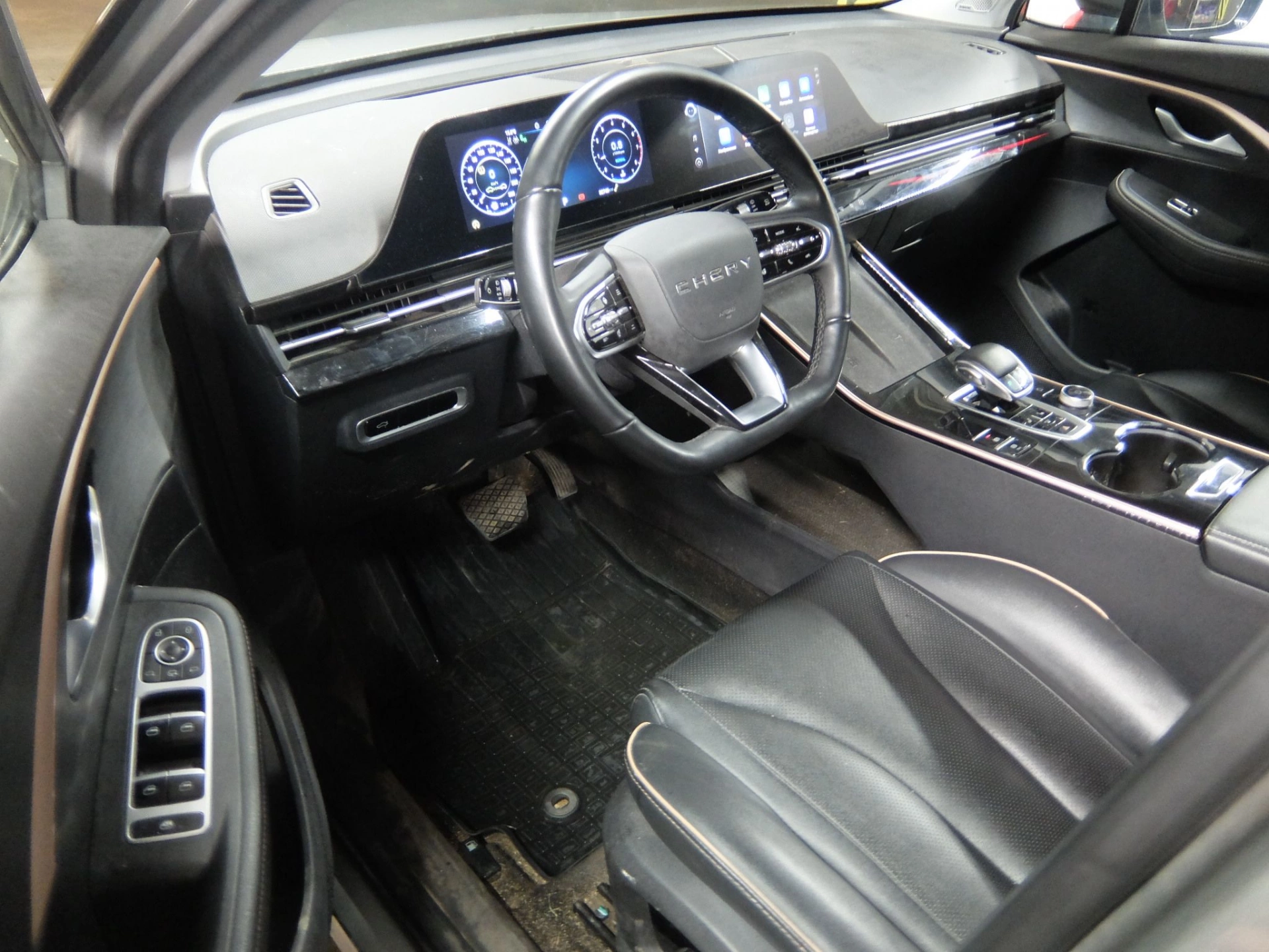 OMODA C5 - фото 5