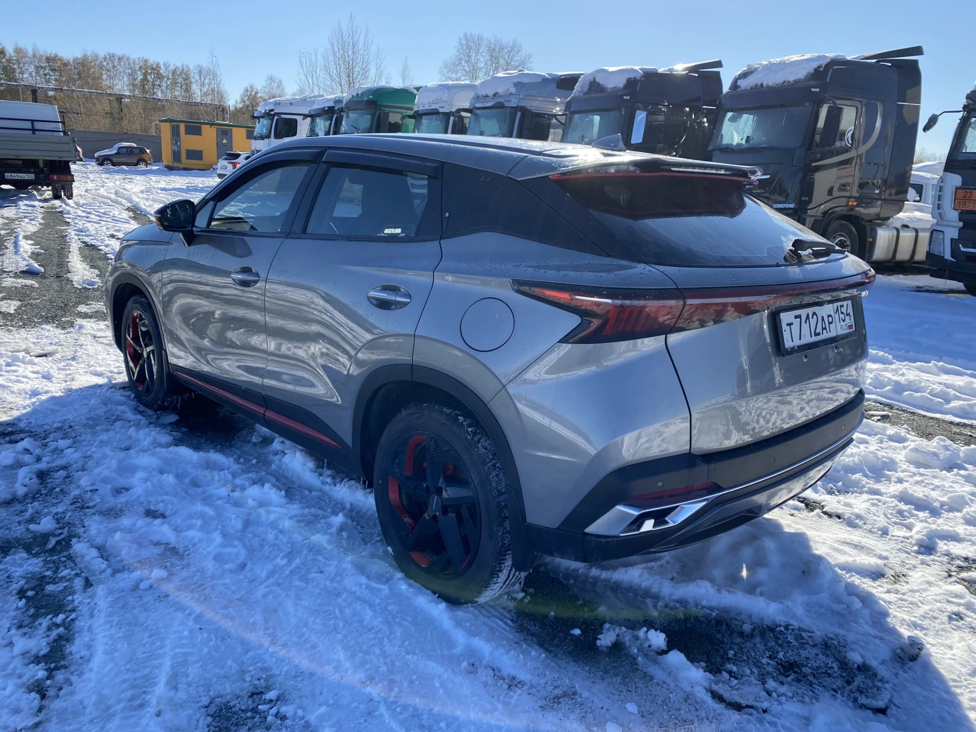 OMODA C5 - фото 3