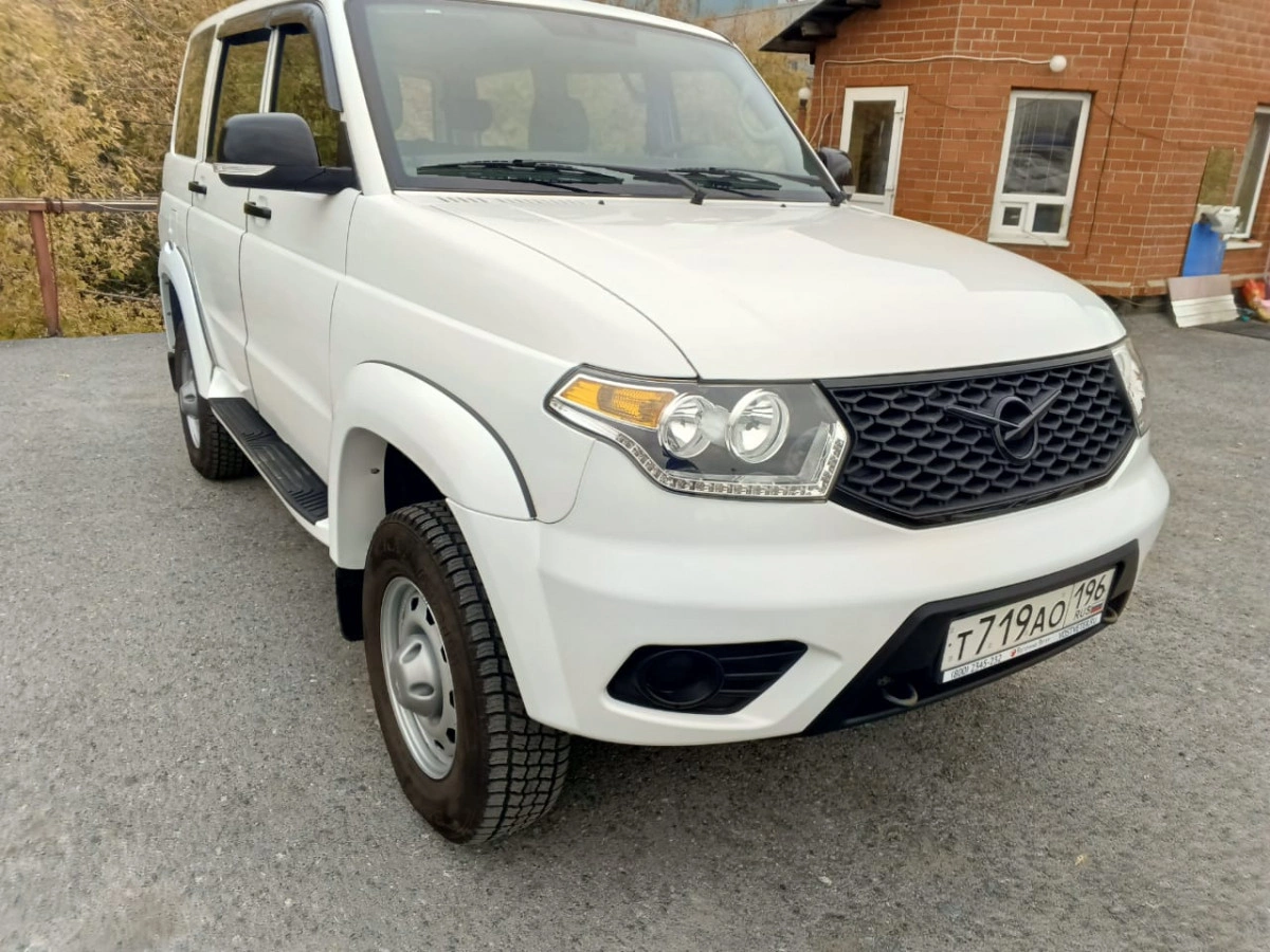 УАЗ Patriot - фото 1