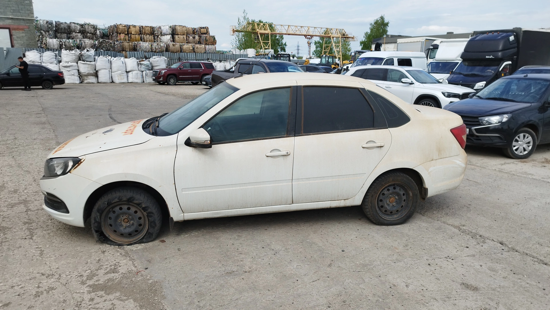 Lada Granta - фото 4