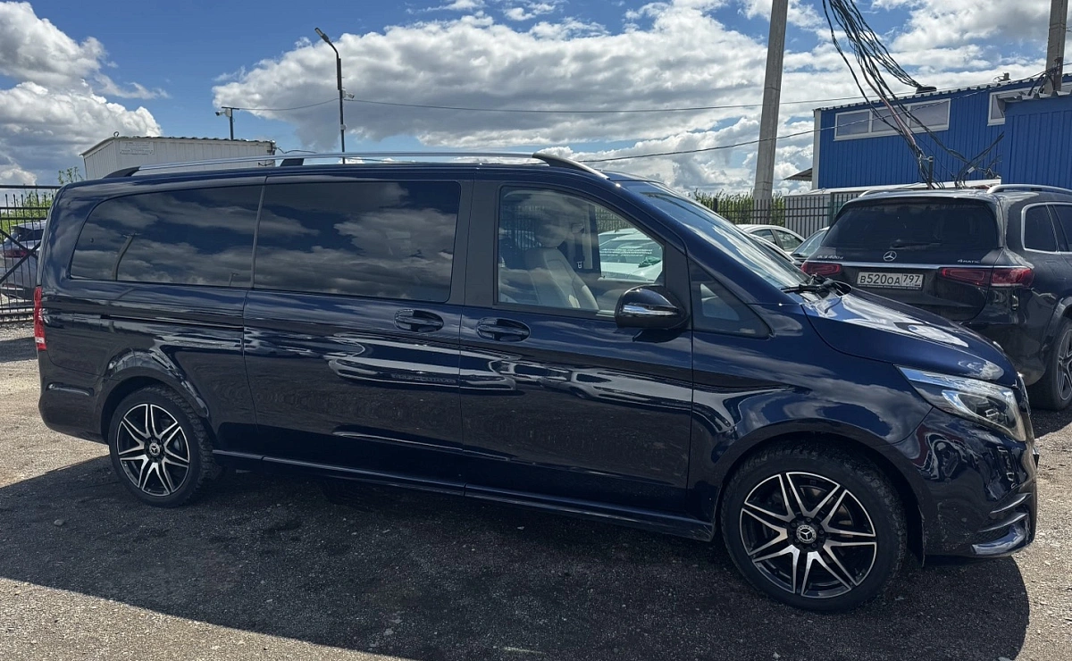 MERCEDES-BENZ V-Class