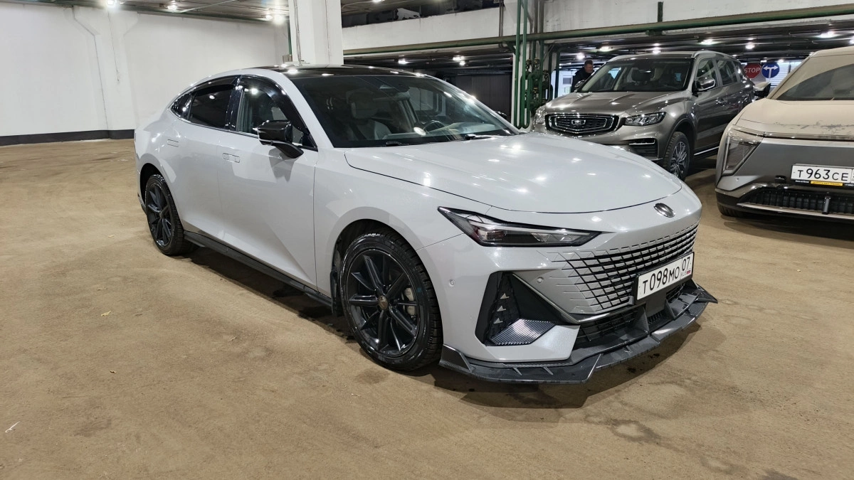 Changan Uni-V - фото 1