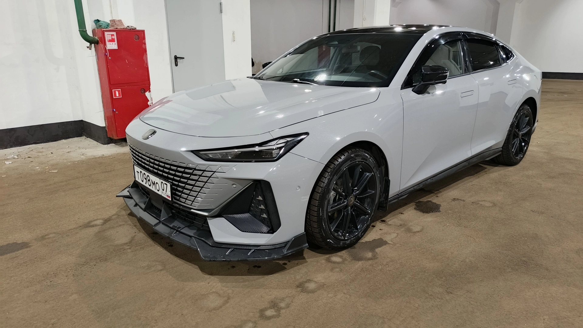 Changan Uni-V - фото 3