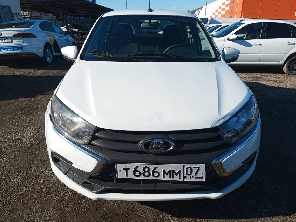 Lada Granta - фото 2