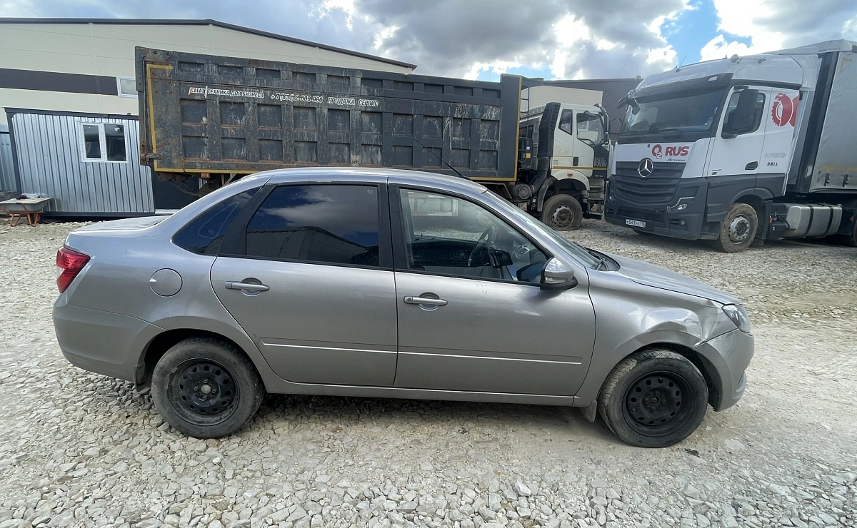 LADA Granta Седан